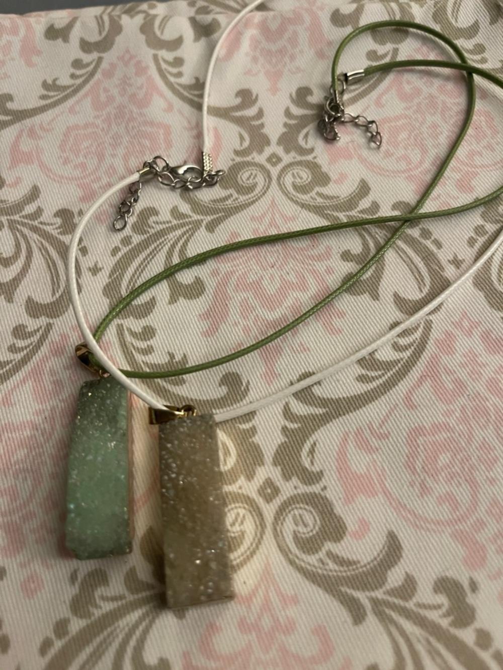 Druzy Pendant Necklace - Mint Green and Champagne - Women Jewelry